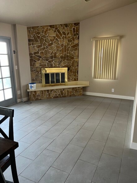 More Photos Of 6265 W Russell Rd, Las Vegas Flex For Sale