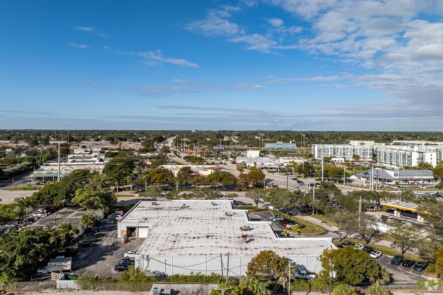 More Photos Of 101 S Congress Ave, Delray Beach Showroom For Lease