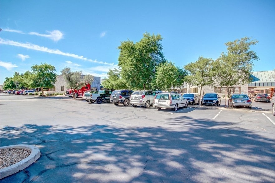 More Photos Of 201 W Guadalupe Rd, Gilbert Medical For Lease