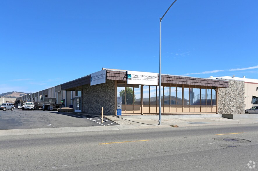 More Photos Of 2400-2496 Teagarden St, San Leandro Warehouse For Lease