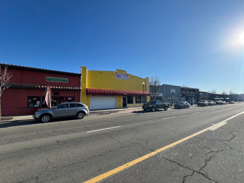 More Photos Of 734 Main St, Ramona Warehouse For Sale