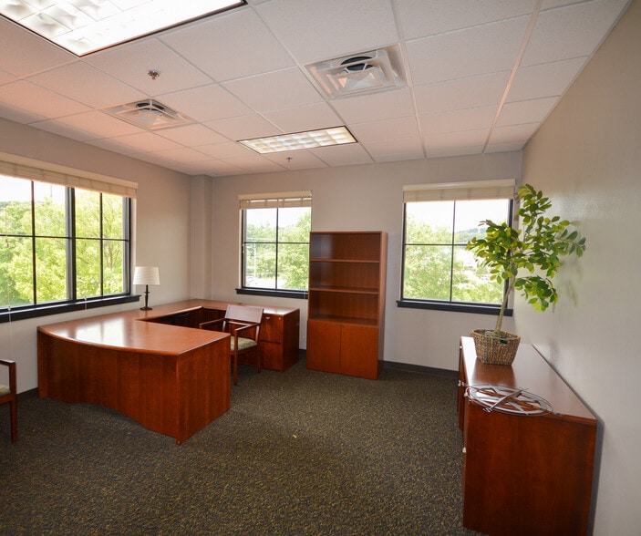 More Photos Of 101 S Bowman Rd, Little Rock Storefront Retail Office For Sale