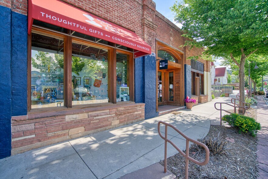 More Photos Of 422-424 Main St, Lyons Storefront For Lease