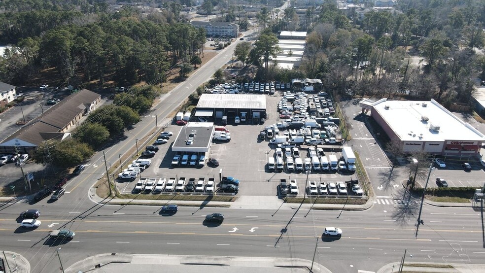 More Photos Of 3412 Market St, Wilmington Auto Repair For Sale