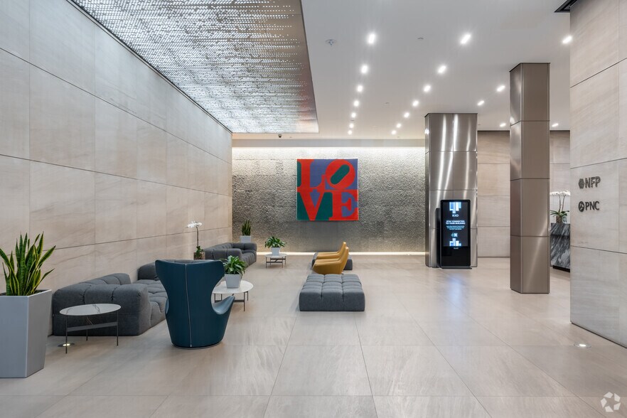 More Photos Of 340 Madison Ave, New York Office For Lease