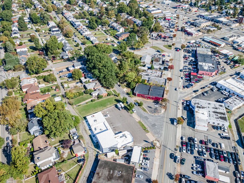 More Photos Of 2400-2406 Northumberland Ave, Richmond Unknown For Lease