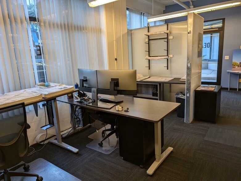 More Photos Of 1535 6th St, Santa Monica Apartments For Lease