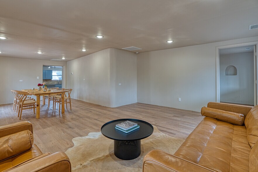 More Photos Of 720-724 School St, Espanola Apartments For Sale