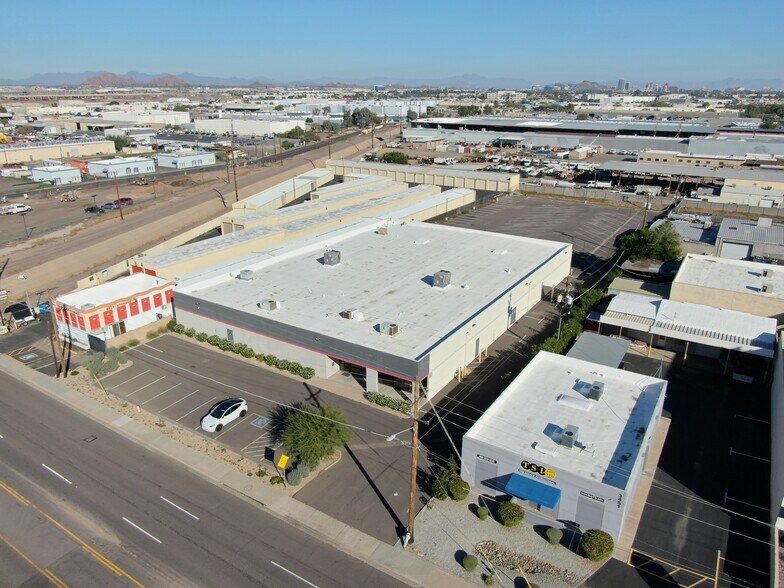 More Photos Of 3439 S 40th St, Phoenix Industrial For Sale