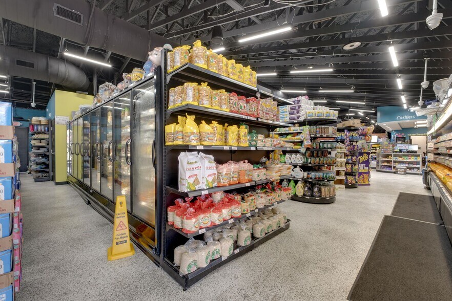 More Photos Of 2001 Antioch Pike, Antioch Office For Sale