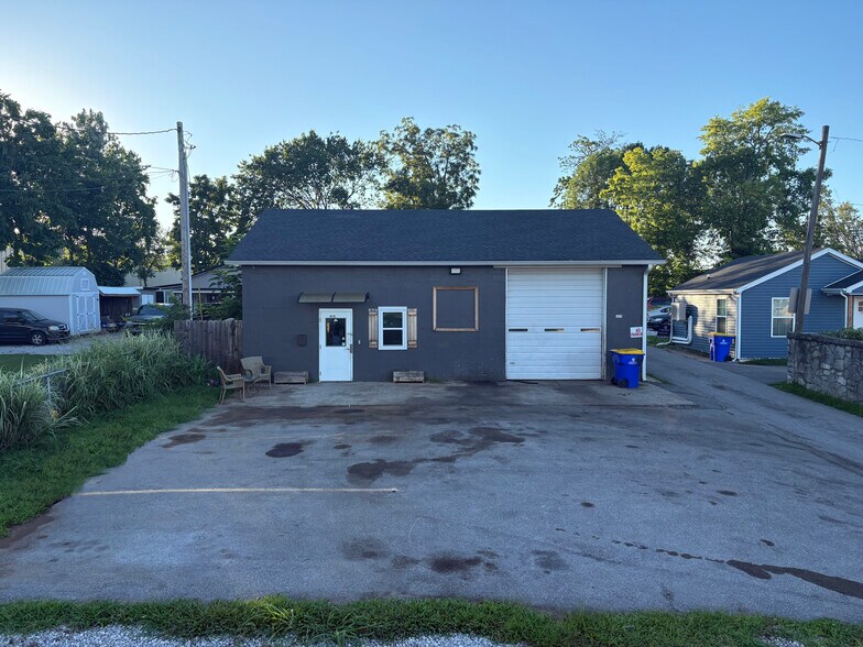 Primary Photo Of 1019 Clay St, Bowling Green Industrial For Sale