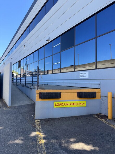 More Photos Of 1737 Airport Way S, Seattle Light Manufacturing For Lease