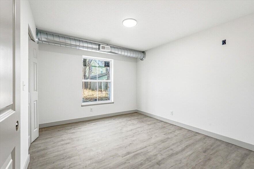 More Photos Of 815 6th St SE, Minneapolis Land For Sale
