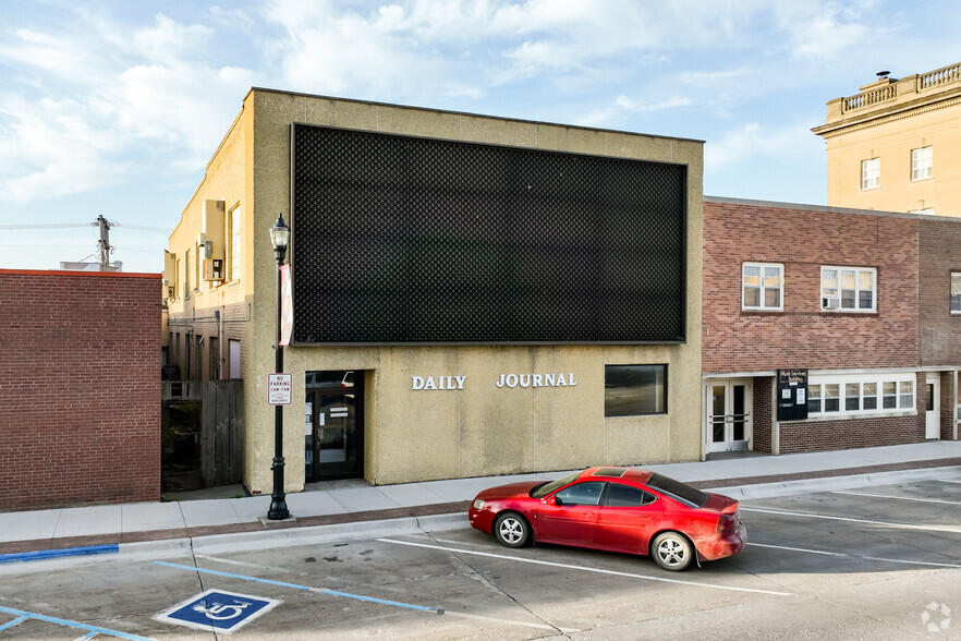 Primary Photo Of 516 4th St NE, Devils Lake Office For Sale