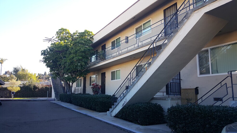 More Photos Of 4415 Rosebud Ln, La Mesa Apartments For Sale