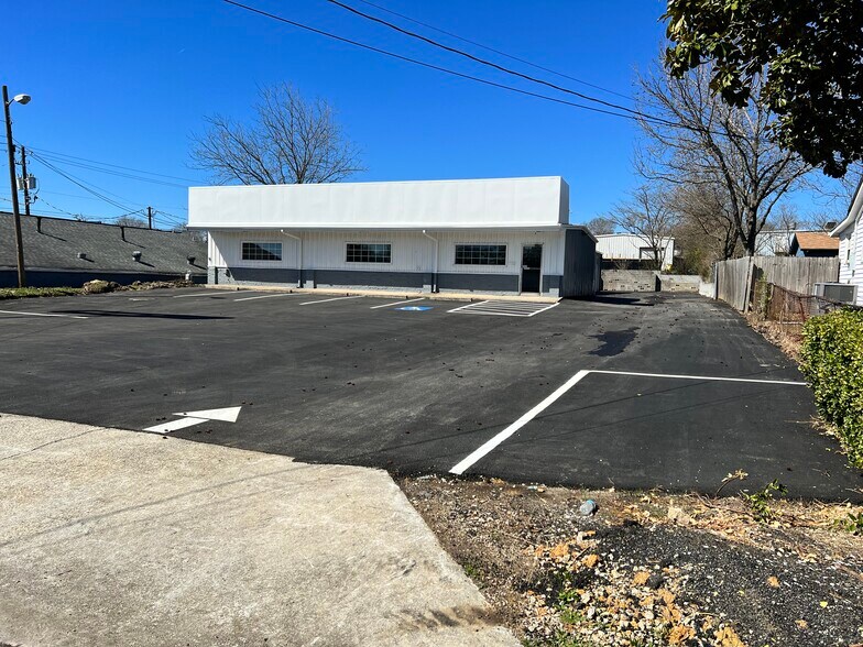 More Photos Of 6401 Spring St, Douglasville Freestanding For Sale