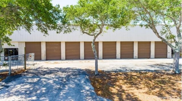 More Photos Of 12477 66th Street North, Largo Auto Repair For Lease
