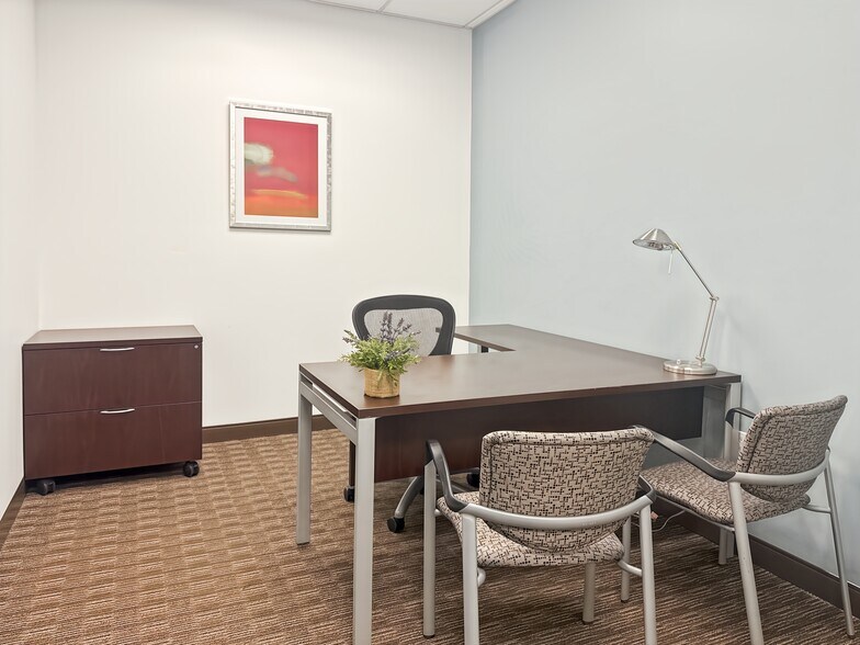More Photos Of 6671 Las Vegas Blvd S, Las Vegas Coworking Space