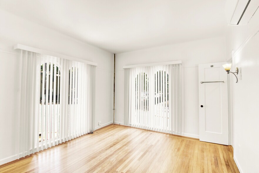 More Photos Of 1517 17th St, Sacramento Apartments For Sale