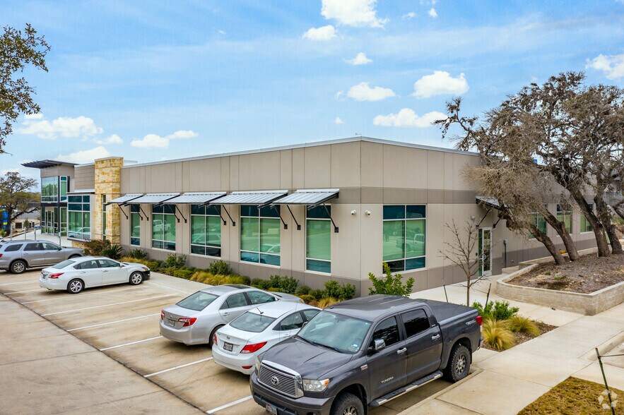 More Photos Of 17215 Jones Maltsberger Rd, San Antonio Office For Lease