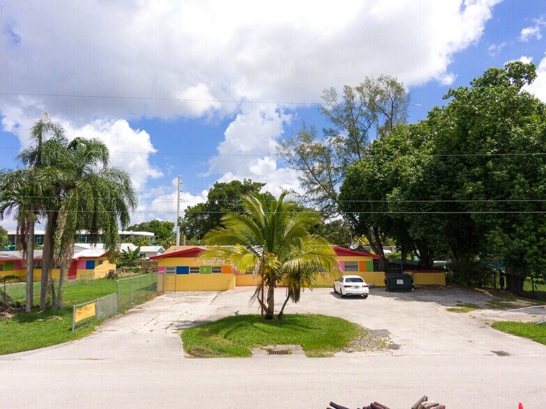 More Photos Of 190 NW 163rd St, Miami Specialty For Sale