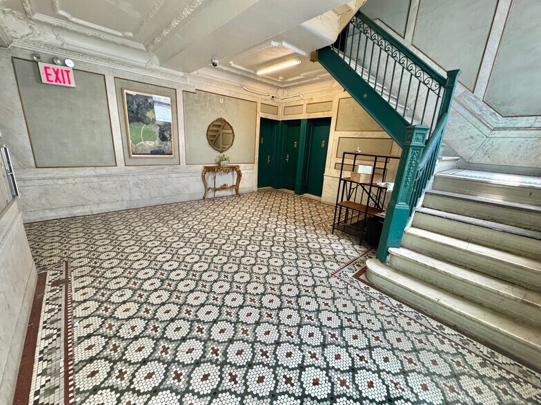 More Photos Of 103 Havemeyer St, Brooklyn Apartments For Sale