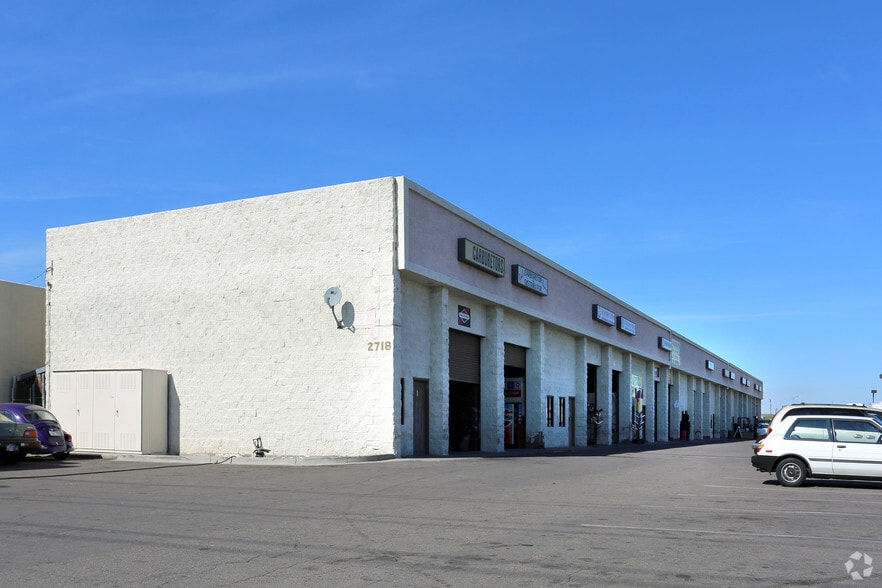 More Photos Of 2718 W McDowell Rd, Phoenix Service For Lease