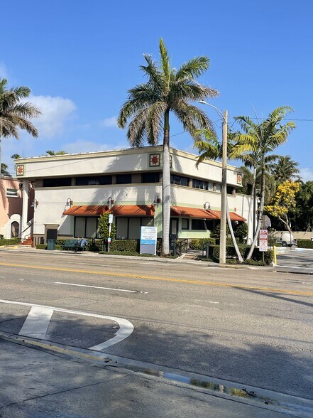 Primary Photo Of 831 E Palmetto Park Rd, Boca Raton Convenience Store For Lease