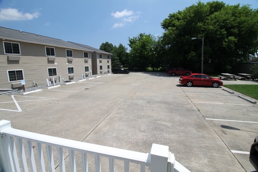 More Photos Of 430 Adams St, Paducah Apartments For Sale