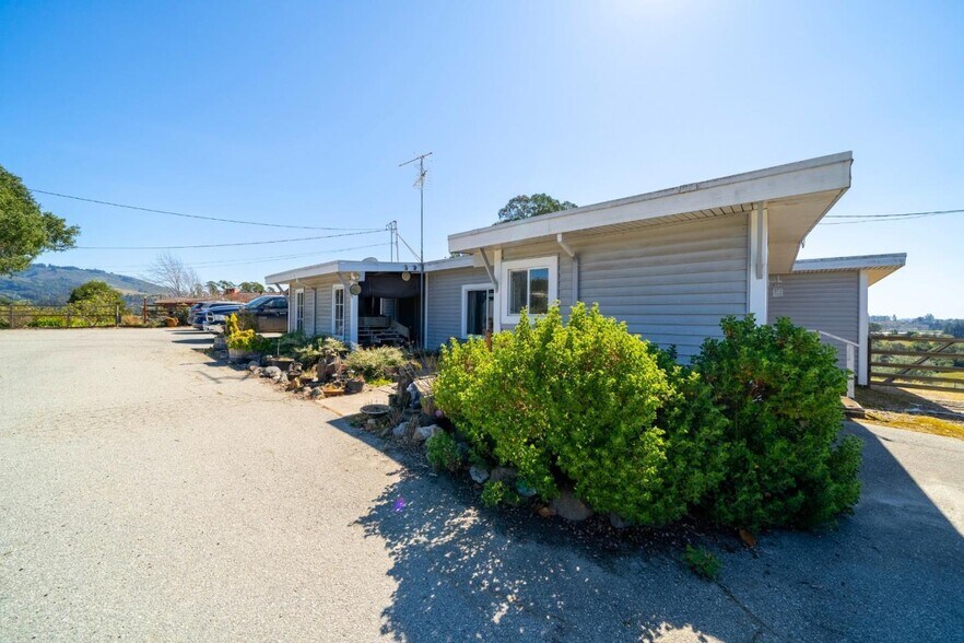 More Photos Of 211 Smith Rd, Watsonville Land For Sale