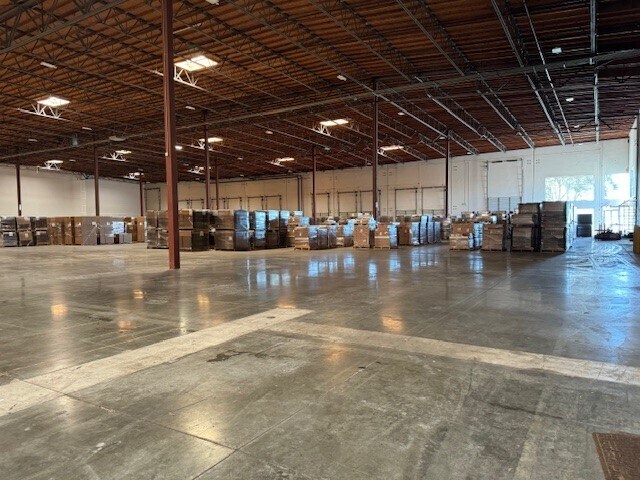 More Photos Of 1660 Tide Ct, Woodland Coworking Space