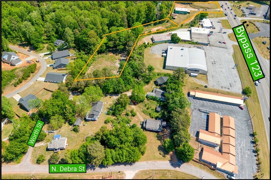 More Photos Of 298 By-Pass 123 Hwy, Seneca Warehouse For Sale