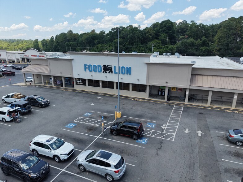 More Photos Of 1520-1821 Richland Ave W, Aiken Unknown For Lease
