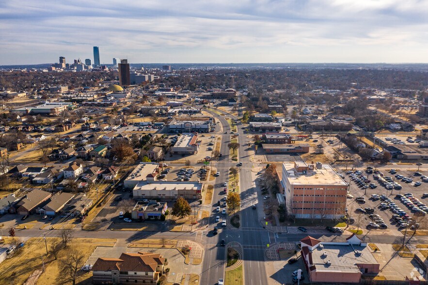 More Photos Of 2901-2915 N Classen Blvd, Oklahoma City Office For Lease