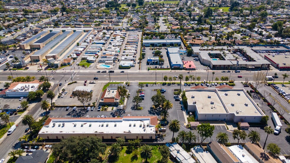 More Photos Of 305-355 E Foothill Blvd, Pomona Unknown For Lease