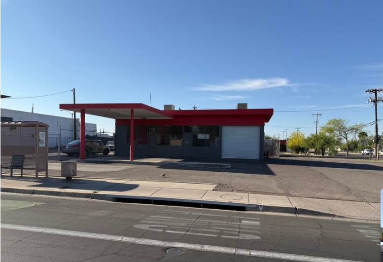 Primary Photo Of 649 W Hatcher Rd, Phoenix General Retail For Lease
