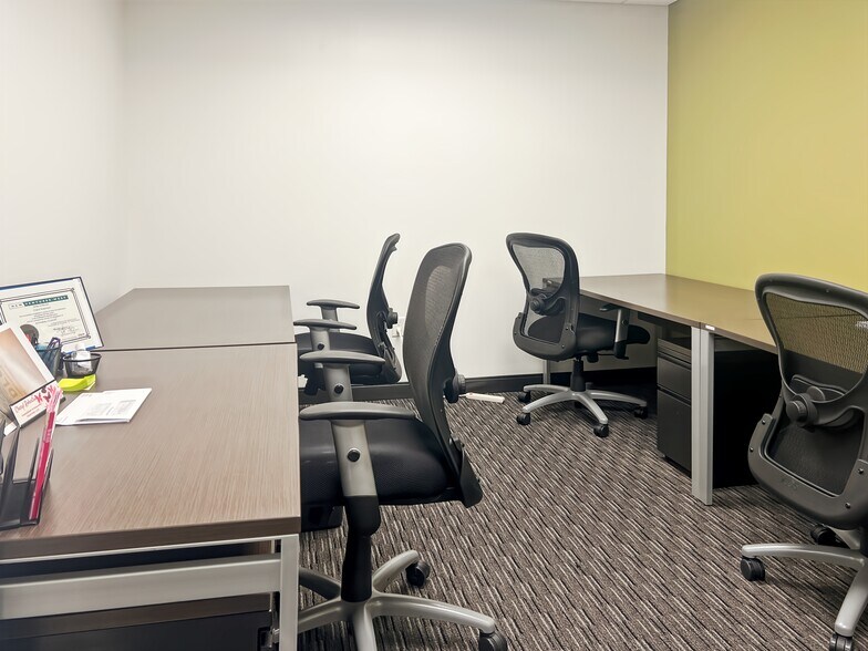 More Photos Of 100 M St SE, Washington Coworking Space