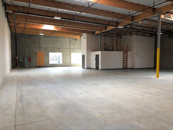 More Photos Of 30874 Wealth St, Murrieta Warehouse For Lease