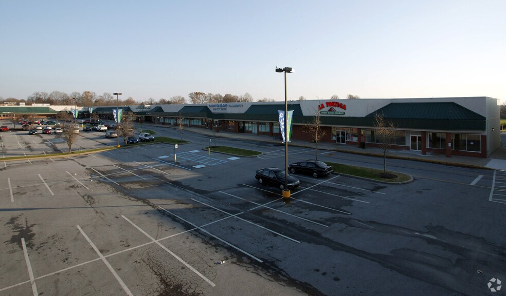 More Photos Of 1600-1796 W Newport Pike, Wilmington Unknown For Lease