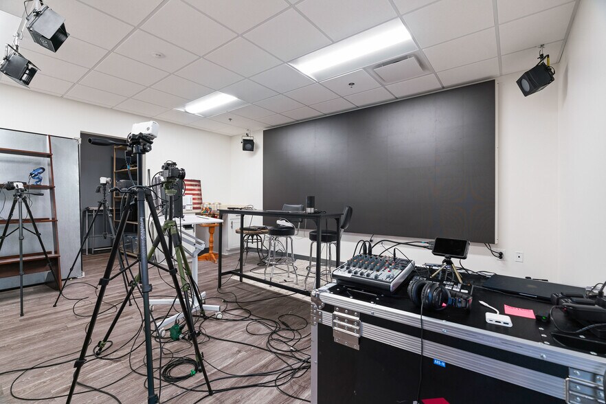 More Photos Of 1508 Carl Adams Dr, Murfreesboro Medical For Sale