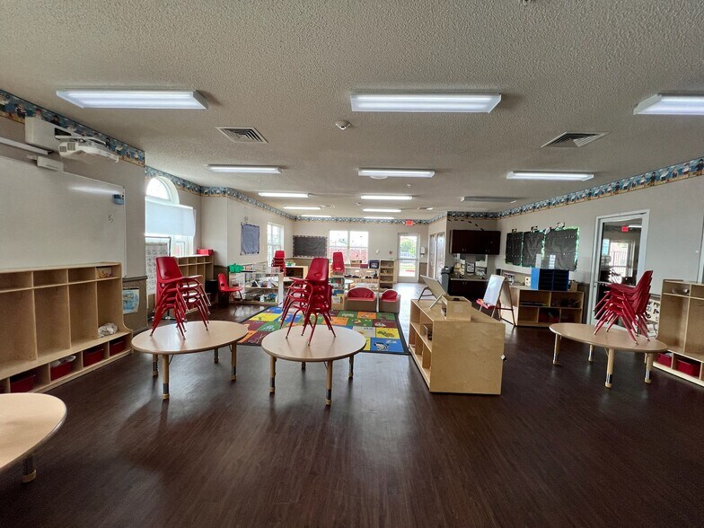 More Photos Of 11955 Coit Rd, Frisco Daycare Center For Sale