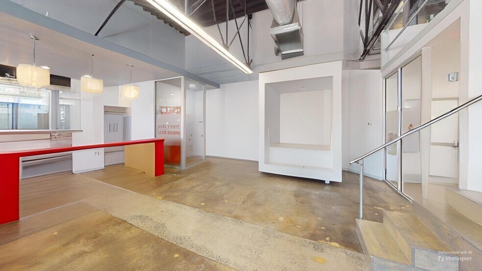 More Photos Of 201 W Morehead St, Charlotte Office For Lease
