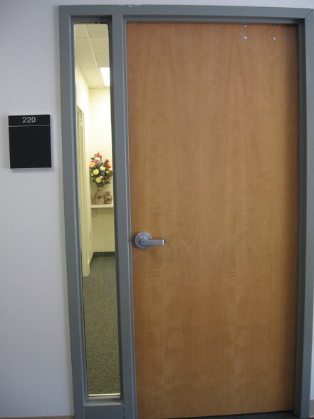 More Photos Of 44355 Premier Plaza, Ashburn Office For Sale