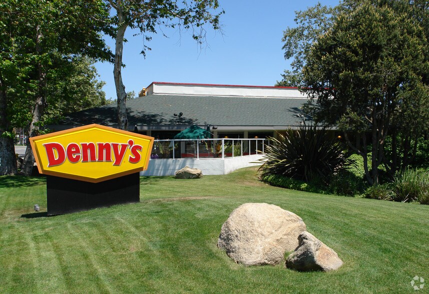 More Photos Of 12207-12245 Poway Rd, Poway Unknown For Lease