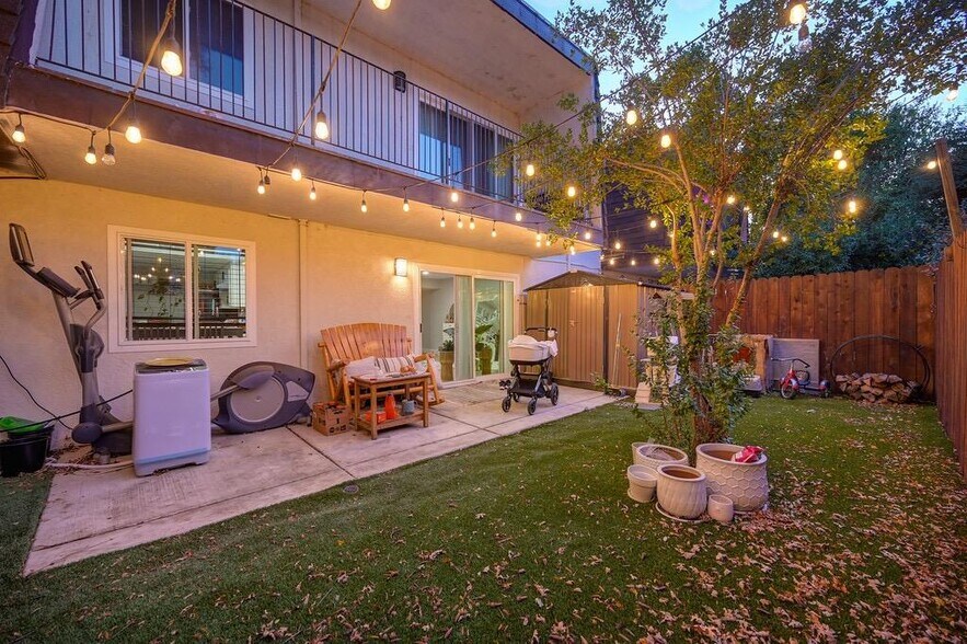 More Photos Of 5364 Garfield Ave, Sacramento Apartments For Sale