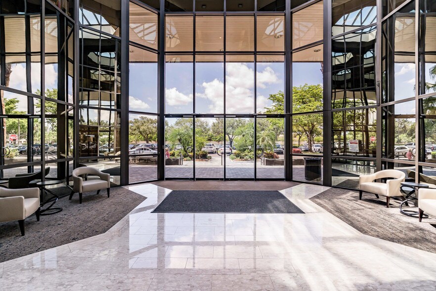 More Photos Of 1776 N Pine Island Rd, Plantation Office For Lease