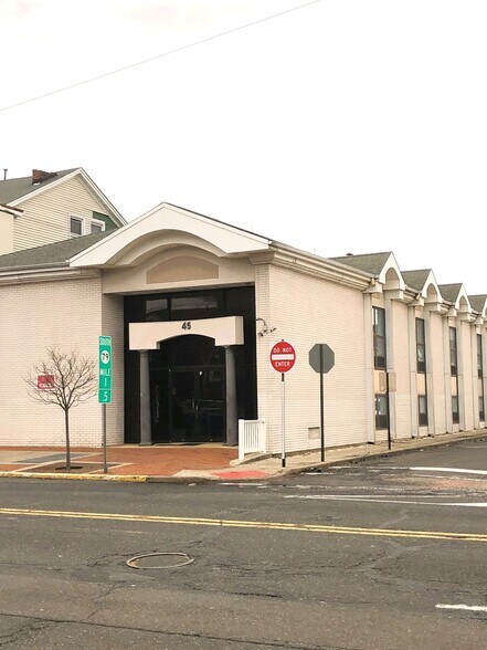 Primary Photo Of 45 E Main St, Freehold Office For Lease
