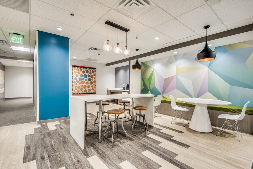 More Photos Of 4101 McEwen Rd, Dallas Office For Lease