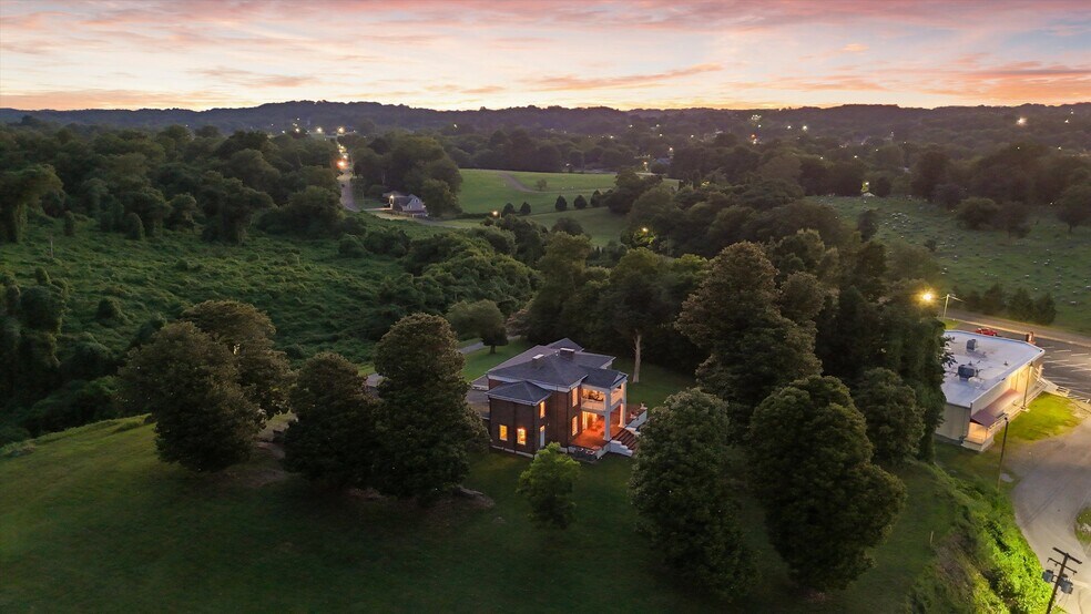 More Photos Of 129-131 Elizabeth St, Athens Lodge Meeting Hall For Sale