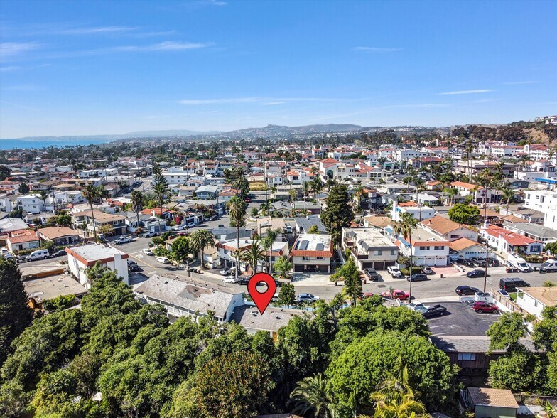 More Photos Of 135 Avenida Algodon, San Clemente Hotel For Sale